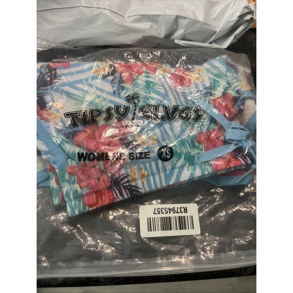 Tipsy Elves Women's Flower Shorts Island Floral Multicolor Size XS NEW - Picture 2 of 8